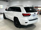 Used 2017 Jeep Grand Cherokee Altitude image 3
