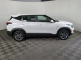 Used 2022 Kia Seltos LX image 3