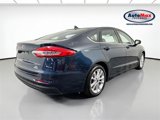 Used 2020 Ford Fusion SE image 2