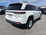 Certified 2023 Jeep Grand Cherokee Laredo w/ Luxury Tech Group I image 3