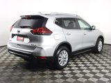 Used 2020 Nissan Rogue SV image 5