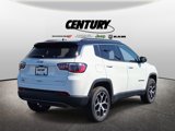 Used 2024 Jeep Compass Limited image 4