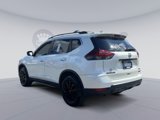Used 2018 Nissan Rogue SV image 4