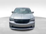 Used 2018 Dodge Grand Caravan SE image 2