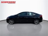 Used 2017 Hyundai Elantra SE image 6