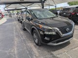 Used 2023 Nissan Rogue S image 5