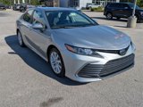 Used 2023 Toyota Camry LE image 5