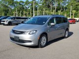 Used 2020 Chrysler Voyager Lxi image 3