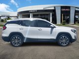 Used 2019 GMC Terrain SLT w/ Preferred Package image 2