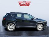 Used 2024 Jeep Compass Latitude image 6