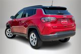 Used 2025 Jeep Compass Latitude image 4