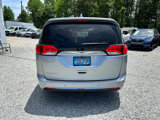 Used 2019 Chrysler Pacifica Touring Plus image 4