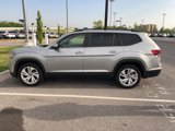 Used 2023 Volkswagen Atlas SE image 2