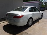 Used 2011 Hyundai Genesis 4.6 image 3