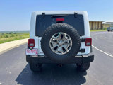 Used 2015 Jeep Wrangler Unlimited Rubicon image 4