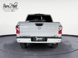 Used 2023 Nissan Titan SV image 4