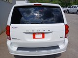 Used 2019 Dodge Grand Caravan SE w/ UConnect Hands-Free Group image 4