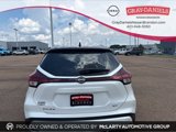Used 2023 Nissan Kicks SV image 3