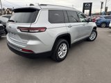 Used 2023 Jeep Grand Cherokee L Laredo image 5