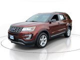 Used 2016 Ford Explorer XLT w/ Equipment Group 202A image 2