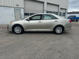 Used 2014 Toyota Camry LE image 2