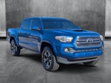 Used 2016 Toyota Tacoma TRD Sport image 3