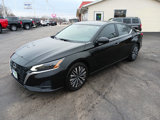 Used 2024 Nissan Altima 2.5 SV image 2