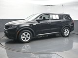 Used 2022 Kia Sorento LX image 4