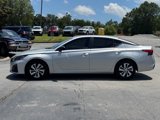 Used 2024 Nissan Altima 2.5 S image 6