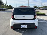 Used 2015 Kia Soul + image 4