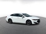 Used 2024 Chevrolet Malibu LT image 2