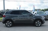 New 2025 Hyundai Venue SEL image 3
