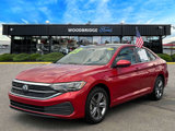 Used 2023 Volkswagen Jetta SE image 2