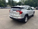 Used 2022 GMC Terrain SLE w/ Driver Convenience Package image 3