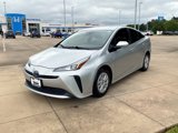 Used 2020 Toyota Prius LE image 3