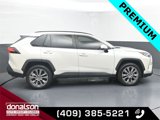 Used 2021 Toyota RAV4 XLE Premium image 2