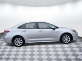 Used 2024 Toyota Corolla LE image 2
