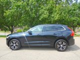 Used 2023 Volvo XC60 B5 Core image 6