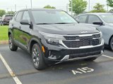 Used 2024 Kia Seltos LX image 2