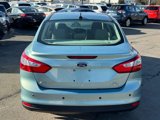 Used 2012 Ford Focus SE image 4