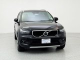 Used 2019 Volvo XC40 T5 Momentum image 2