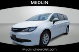 Used 2021 Chrysler Voyager LX image 4