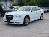 Used 2016 Chrysler 300 C image 4