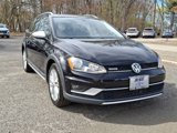 Used 2017 Volkswagen Golf SE image 2