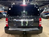 Used 2012 Jeep Liberty Limited Jet w/ Comfort/Convenience Group image 6