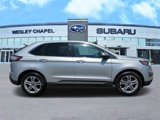 Used 2018 Ford Edge Titanium image 2