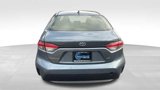 Used 2020 Toyota Corolla LE image 4