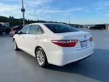 Used 2017 Toyota Camry LE image 6