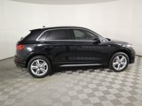 Used 2024 Audi Q3 2.0T Premium Plus image 5