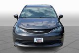 Used 2017 Chrysler Pacifica Touring w/ Tire & Wheel Group image 3